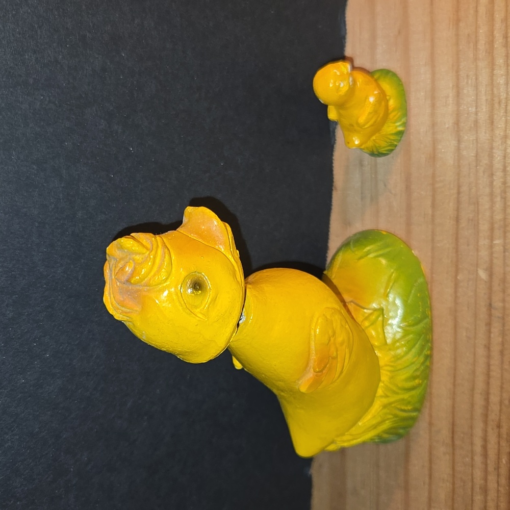 RARE VINTAGE EASTER DUCK & DUCKLING CHALKWARE BOBBLE HEAD